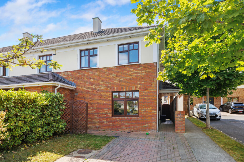 220 Charlesland Park, Greystones, Co. Wicklow