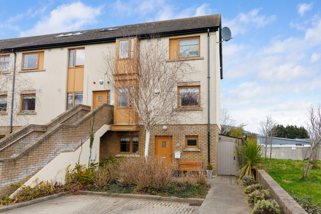 43 Blacklion Manor, Greystones, Co. Wicklow A63 VY